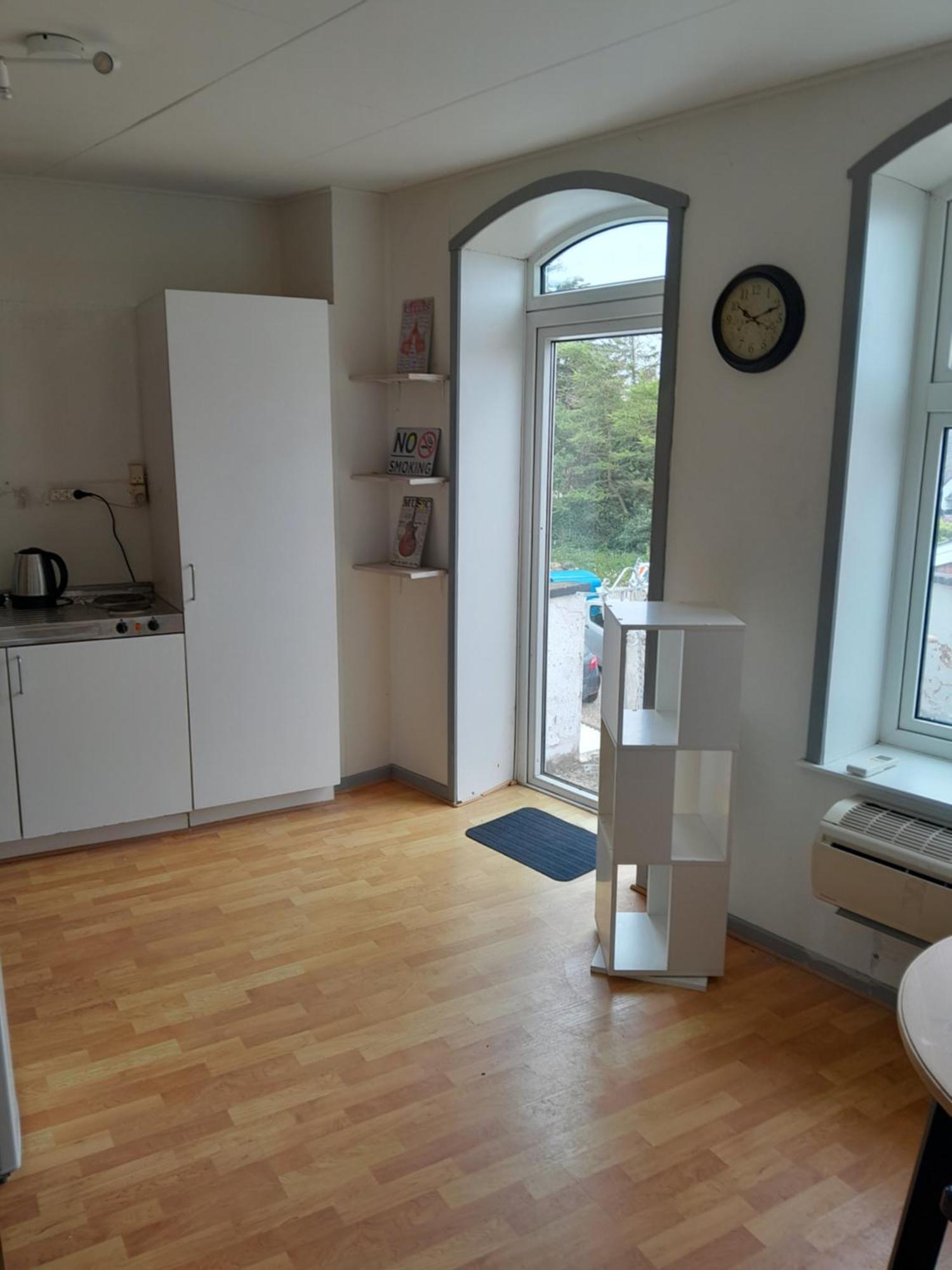 Apartment Mit 2 Zimmern Und Balkon Im Herzen Von Hoyer Højer Екстериор снимка