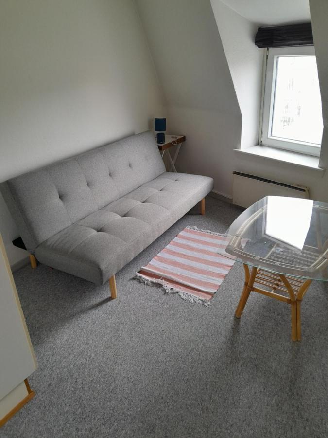 Apartment Mit 2 Zimmern Und Balkon Im Herzen Von Hoyer Højer Екстериор снимка
